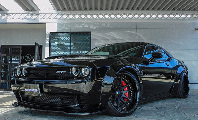 Dodge SRT 2016