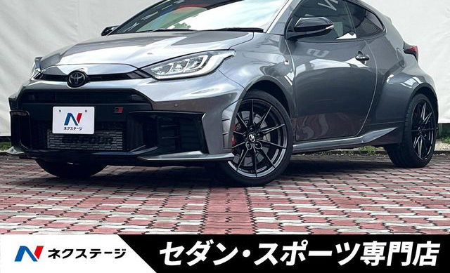 GR Yaris 1.6 RZ