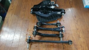 Suspension — item to be identified